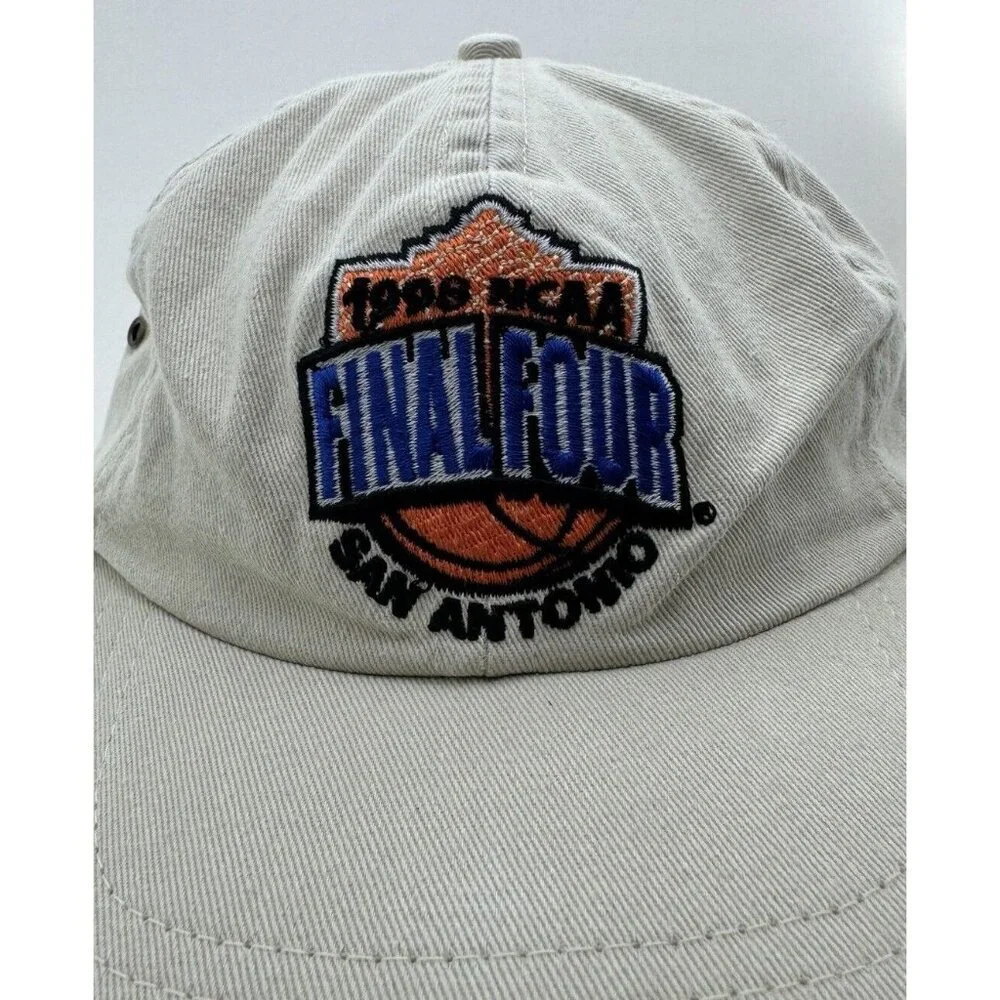 Vintage 1998 NCAA Basketball Final Four San Antonio Wildcats Strapback Sports‎